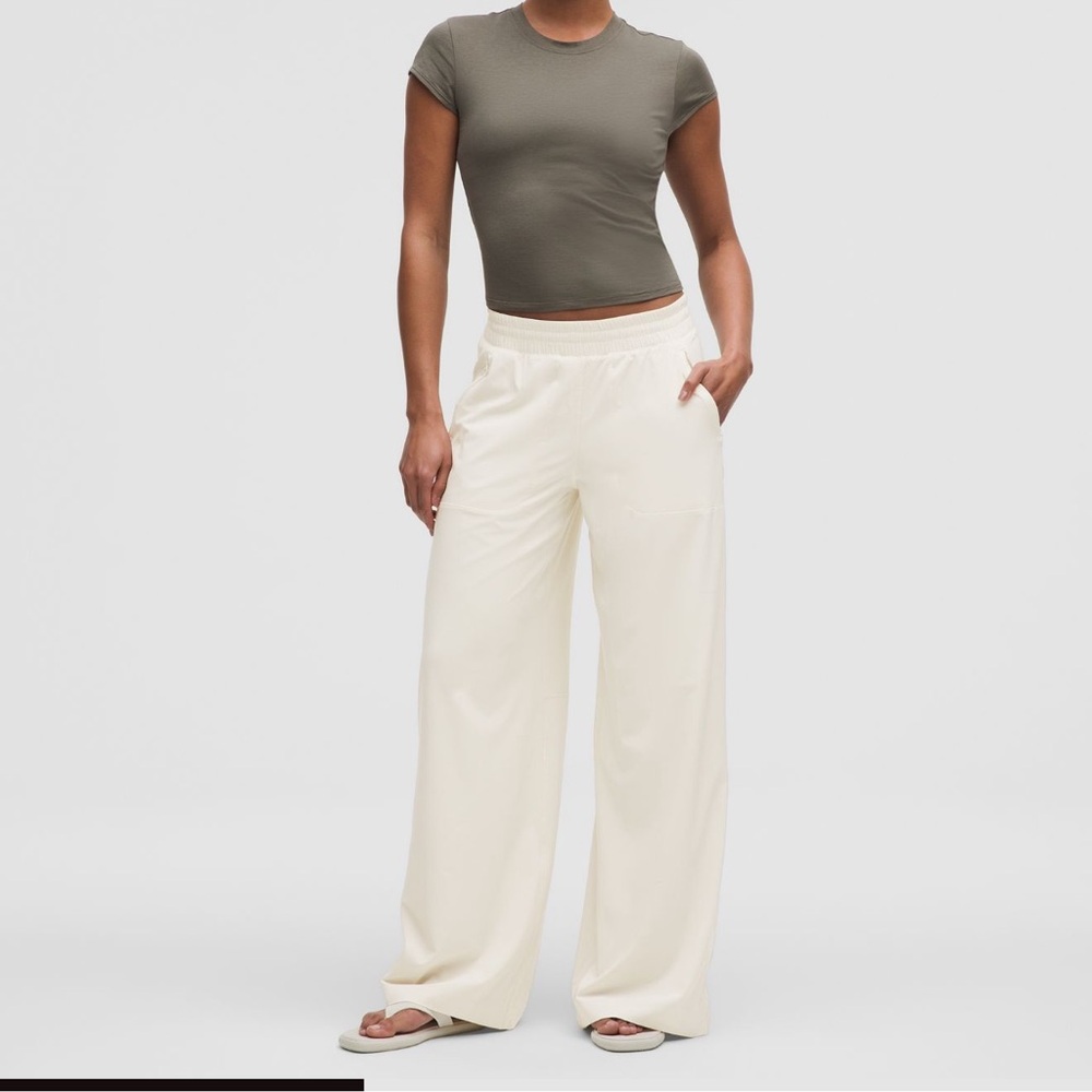 Lululemon Athletica Cream Apparel